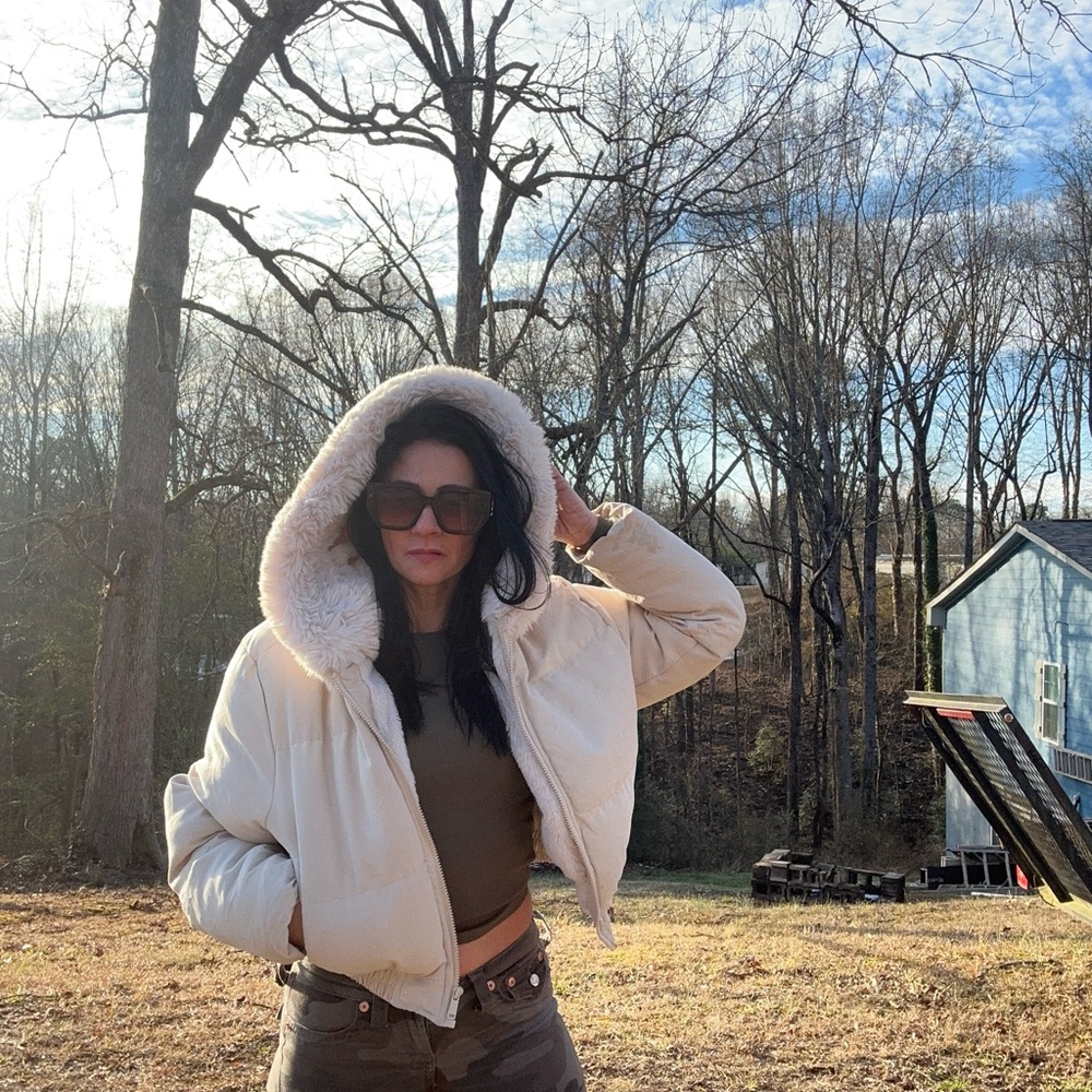 Women's Stylish White Puffer Jacket